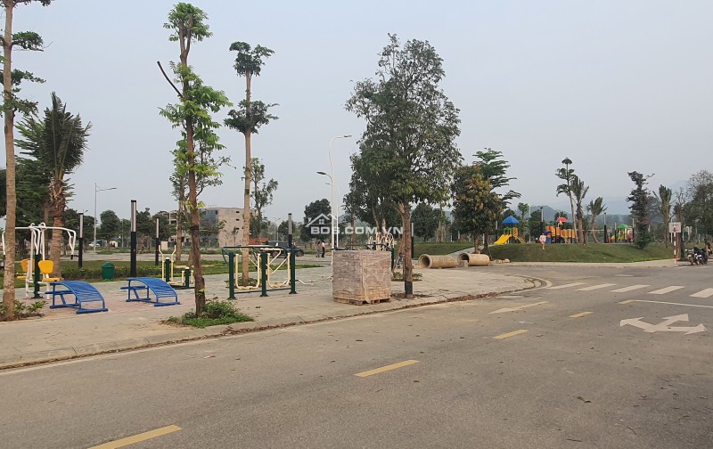 Bán lô Liền kề CentreVille Lương Sơn 108m2 hướng Đông Nam